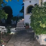Chloe Apartment